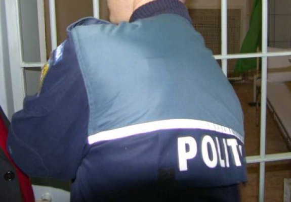 Constănţean urmărit naţional pentru furt calificat, prins în Bucureşti